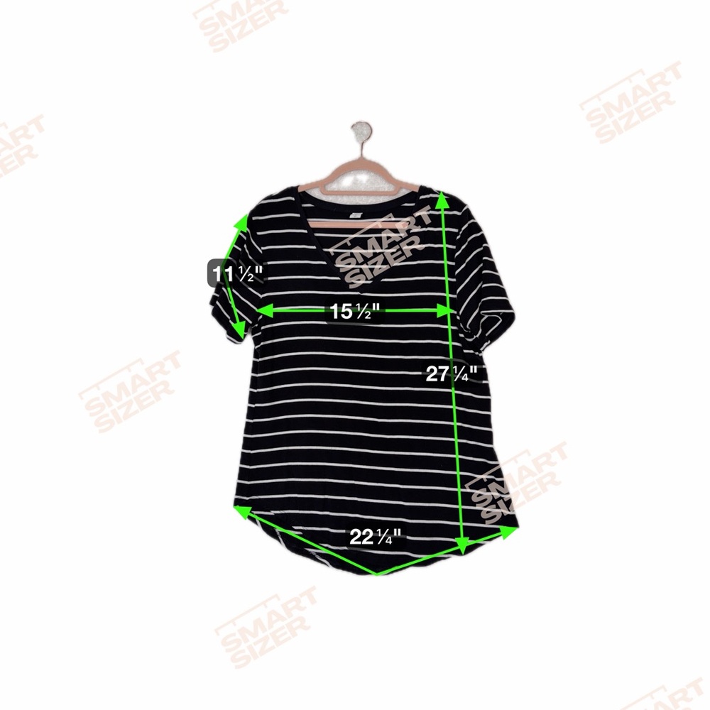 Black and White‎ Striped V-Neck Women's Top - Picture 5 of 5